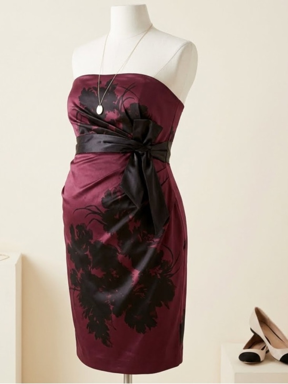 New A Pea in the Pod Y2K Strapless Babydoll Maternity Dress Burgundy Large